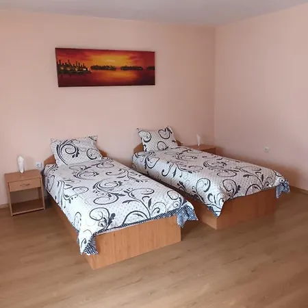 Vendégház Guest *
