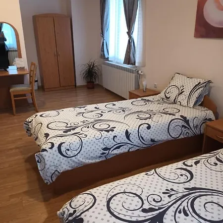 Vendégház Guest