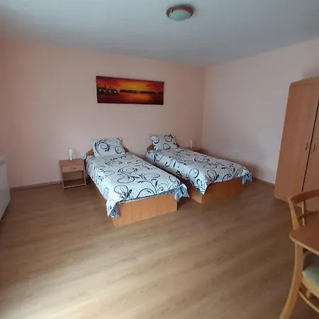 Vendégház Guest *