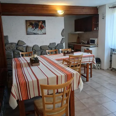 Guest Casa de hóspedes *